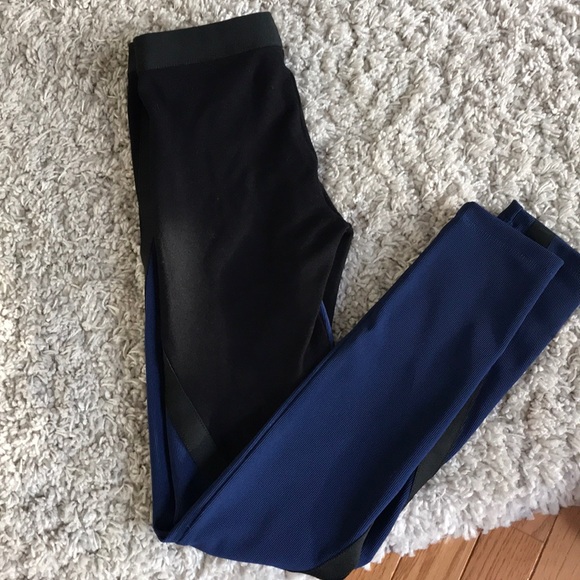 BCBGMaxAzria Pants - BCBG MAX AZRIA LEGGINGS deep blue